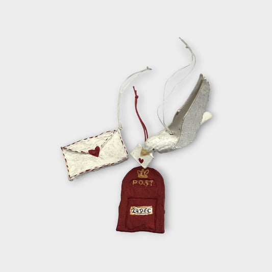 Sæt - brev, postkasse, due