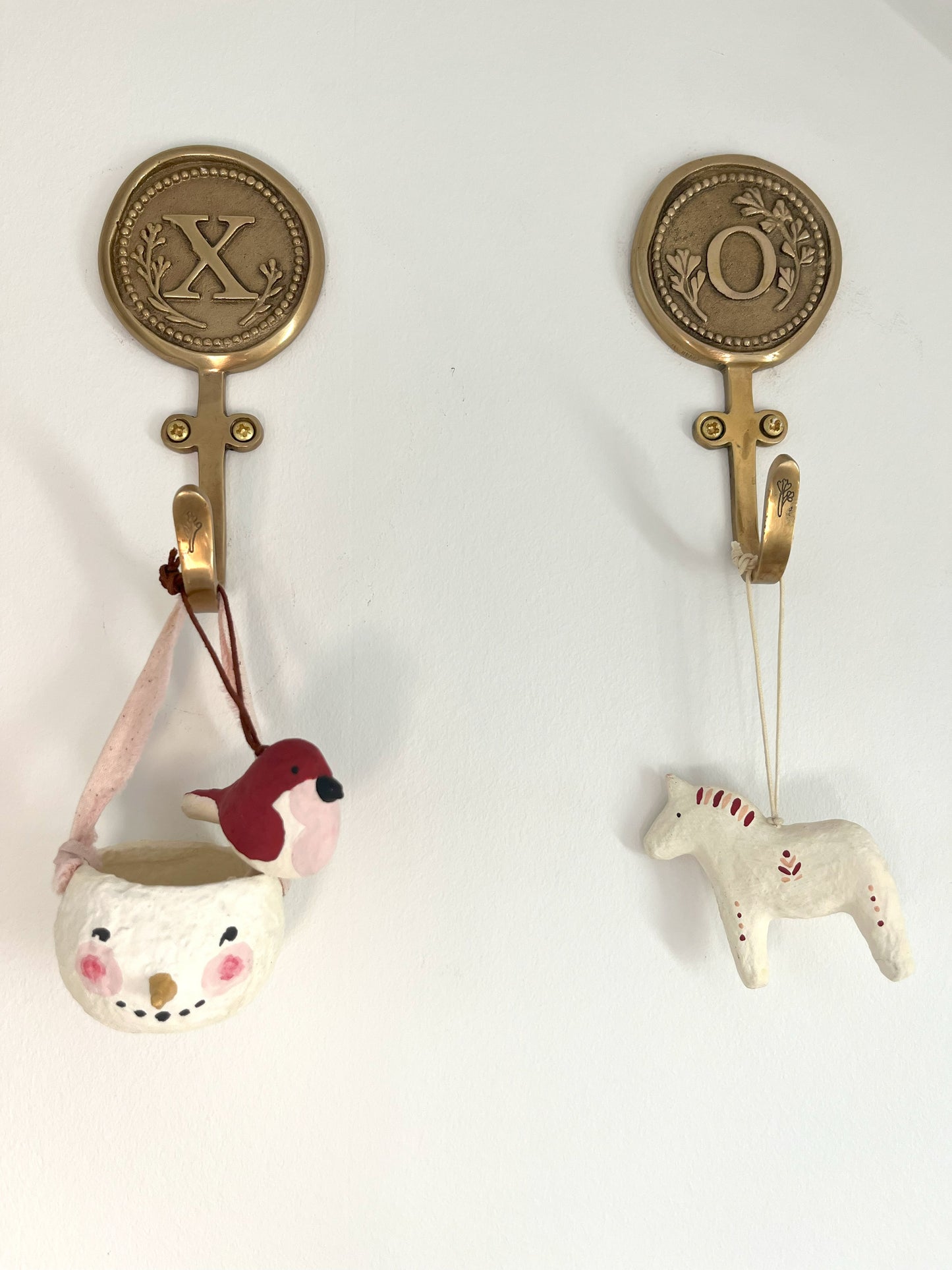 Dala horse, red pattern