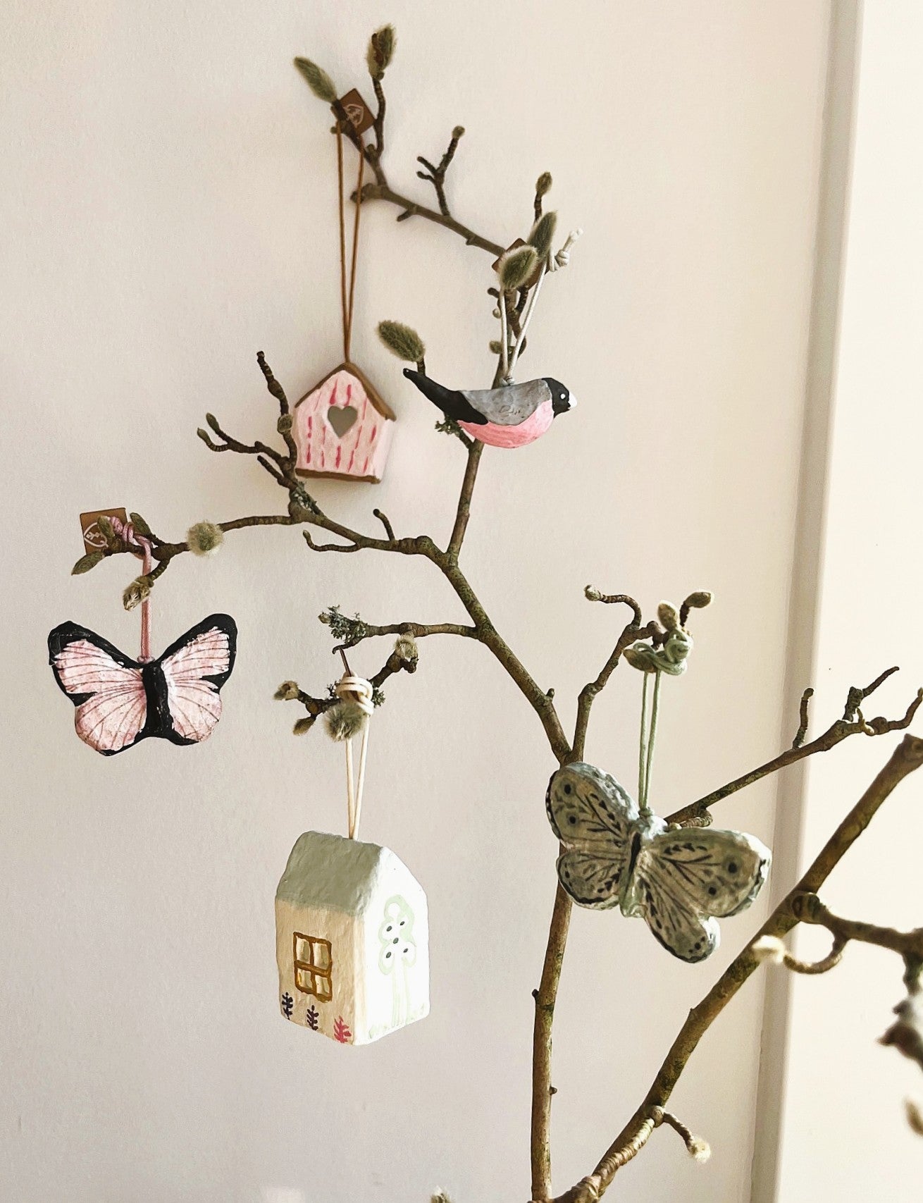 Håndlavet pynt, påske, bæredygtigt cotton papmache, papmache, handmade, easter, fairtrade, sustainable