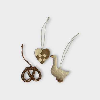 Set - heart, pretzel, goose