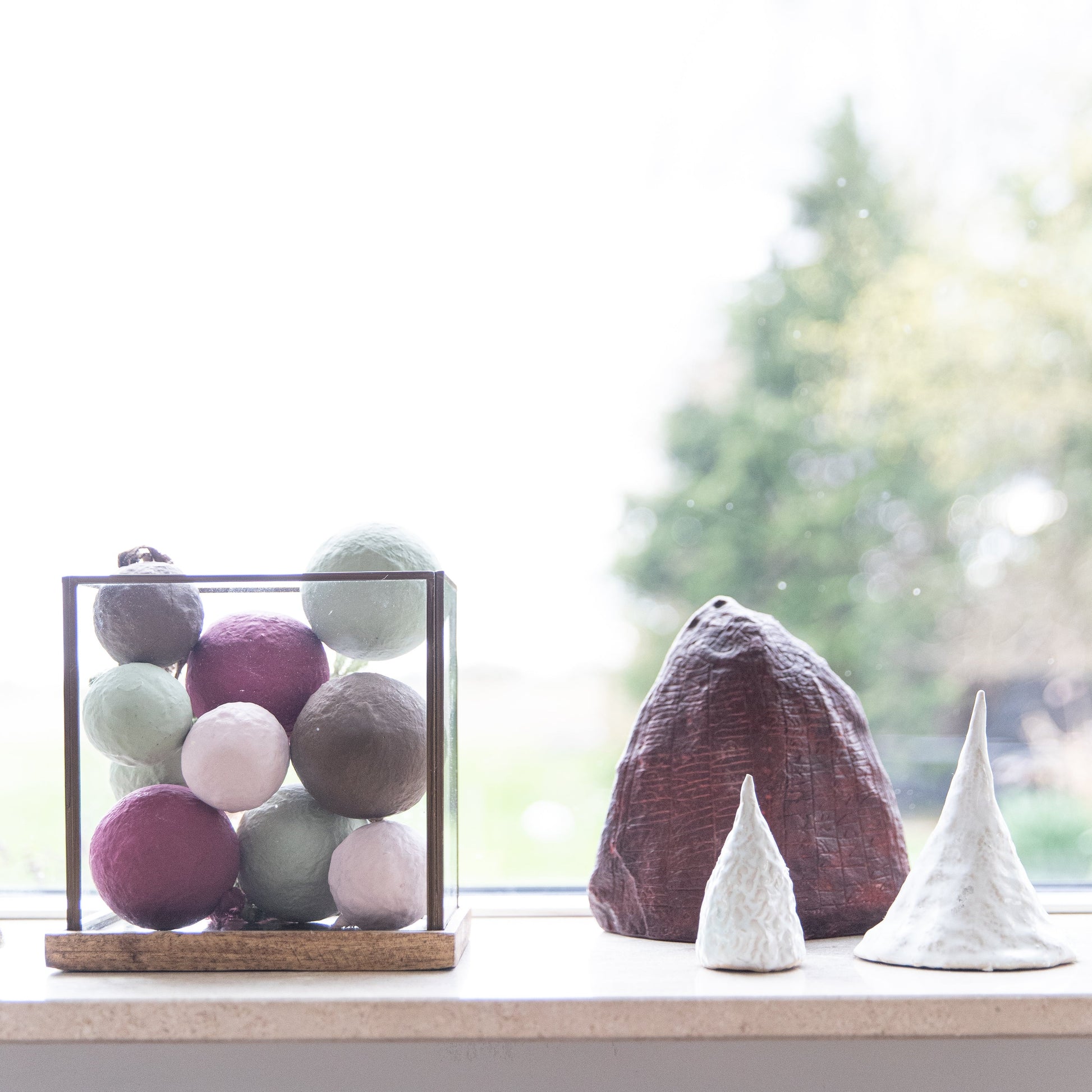 XO Handcraft dansk håndlavet julepynt ornament ophæng julekugle papmache genbrug bionedbrydelig