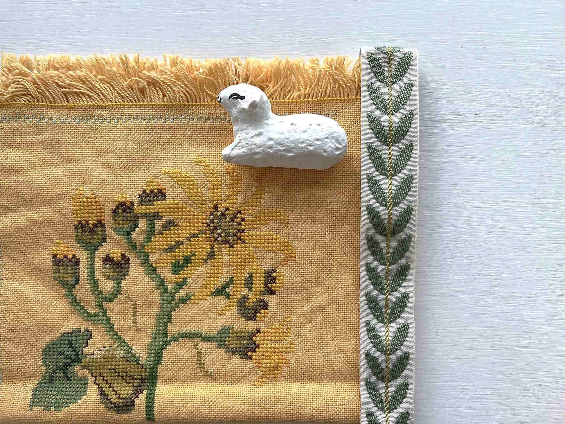 Håndlavet pynt, påske, bæredygtigt cotton papmache, papmache, handmade, easter, fairtrade, sustainable