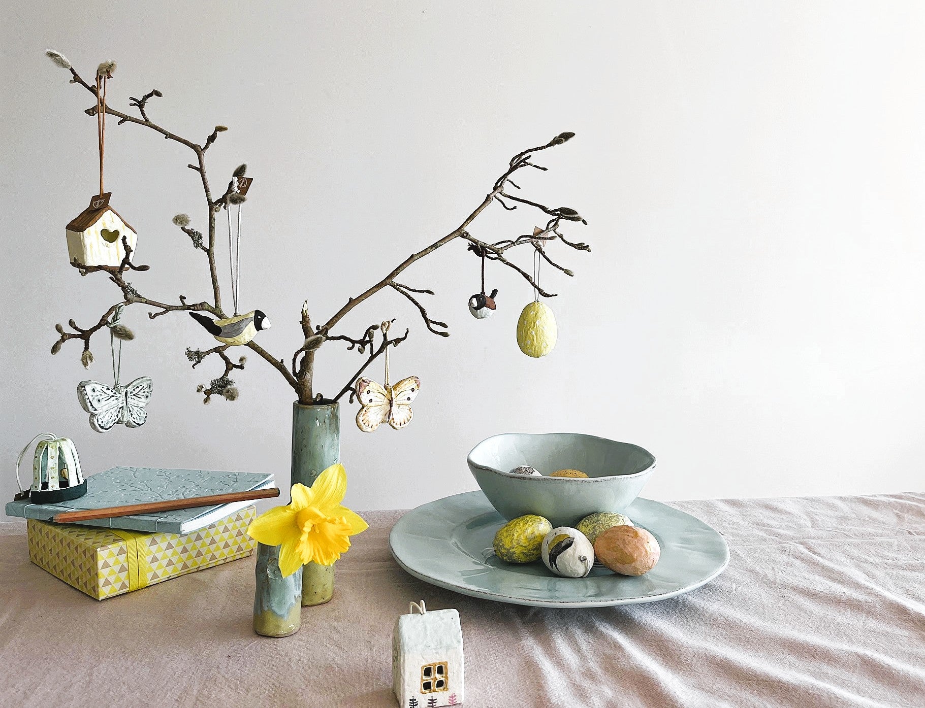 Håndlavet pynt, påske, bæredygtigt cotton papmache, papmache, handmade, easter, fairtrade, sustainable